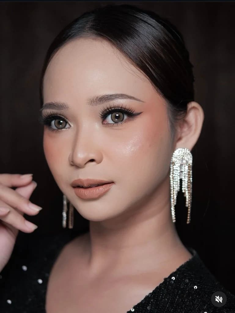 Soft Glam